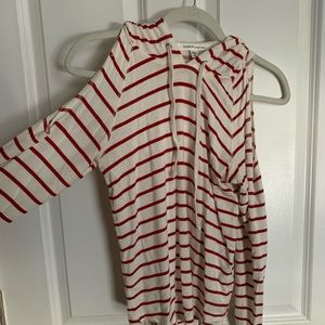 Karen Kane  Hooded top